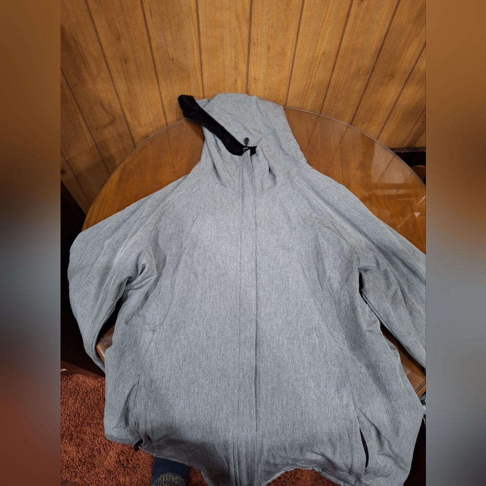 Pair of Women's lightweight winter jackets (SOLD) - Picture 3 of 4